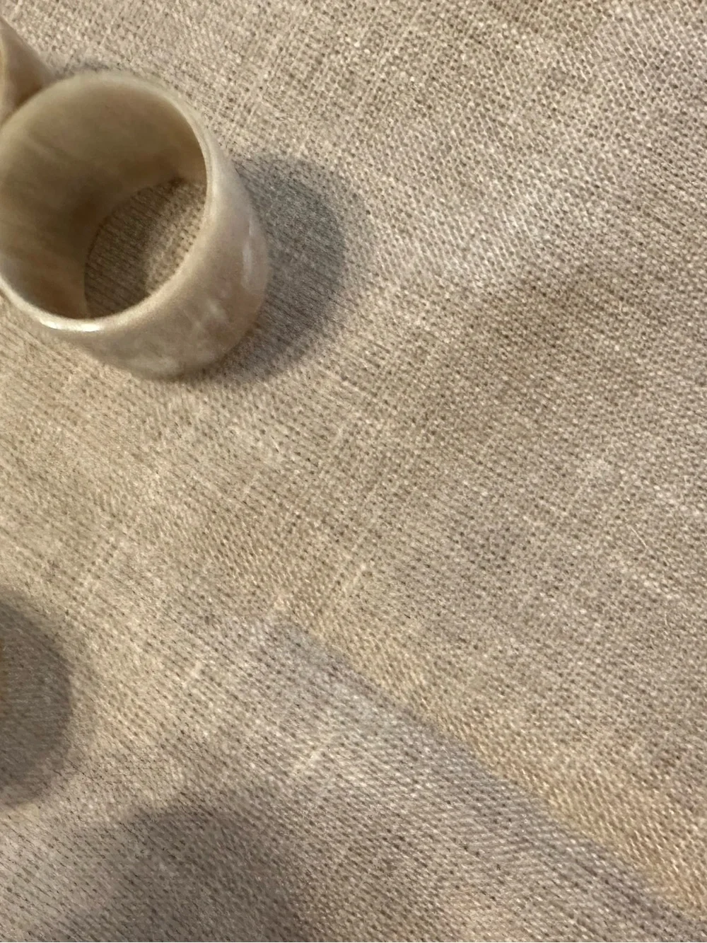 Williams Sonoma Horn Napkin Rings in Cream and Brown - Set of 6